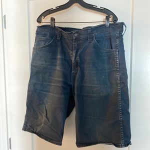 Levi’s 569 Loose Straight Jean Shorts